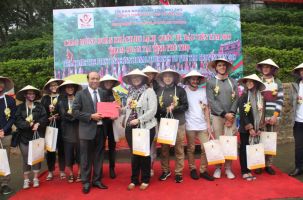 Chào mừng đoàn khách du lịch quốc tế đầu tiên năm 2018 tham quan tại tỉnh Phú Thọ