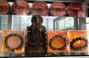 Trầm hương Phúc Minh - sản phẩm độc đáo cho du khách về với Đất Tổ