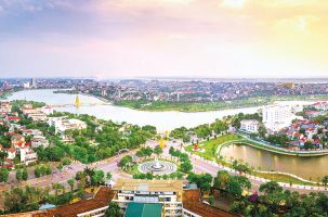 Phát triển đô thị Việt Trì hài hòa với bảo tồn di tích lịch sử văn hóa bền vững