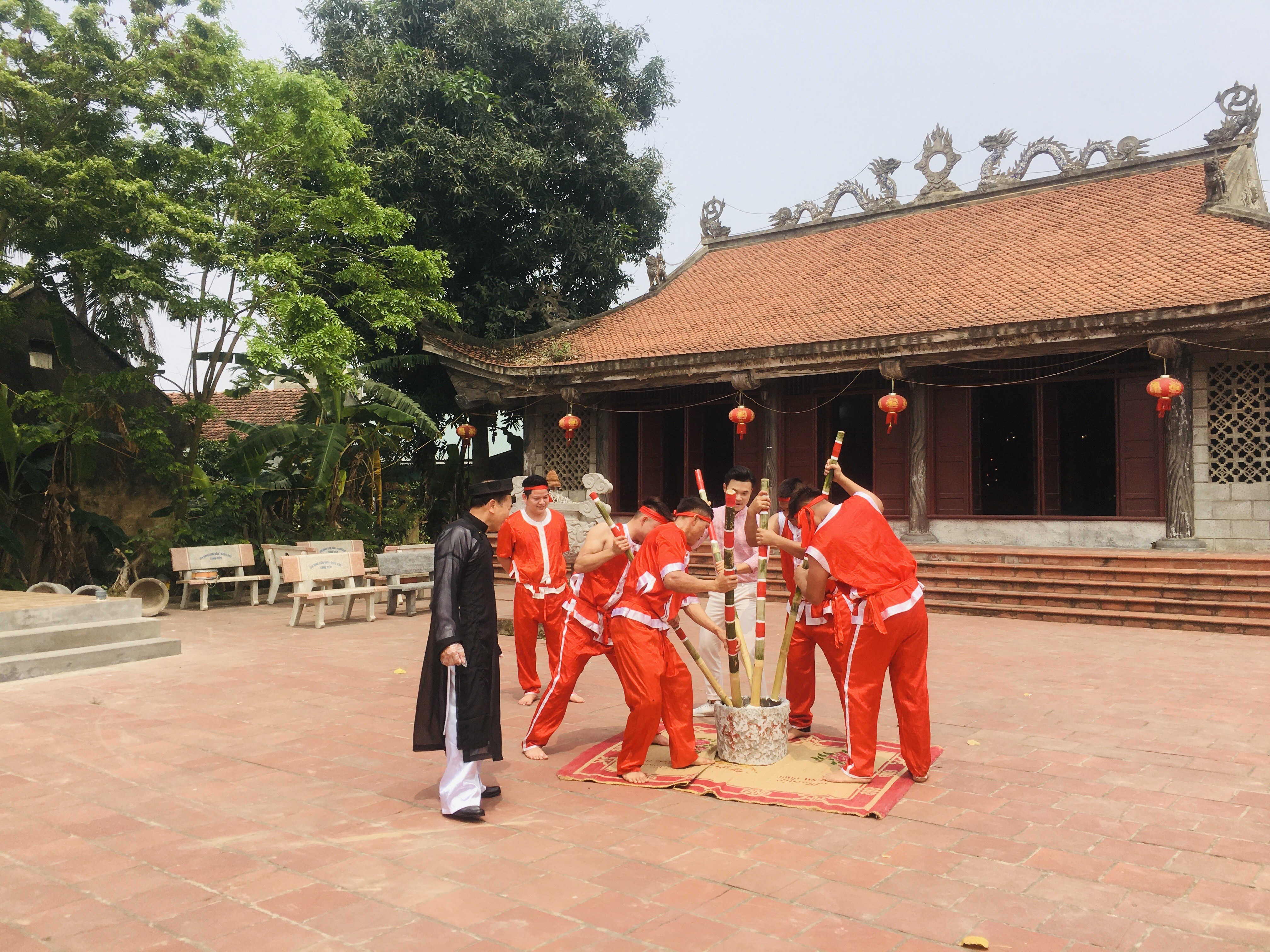 Lễ hội thi giã bánh giầy làng Mộ Chu Hạ - phường Bạch Hạc - Tp. Việt Trì